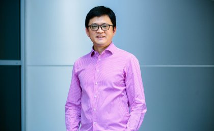 Professor Jian Yang Professor Jian Yang